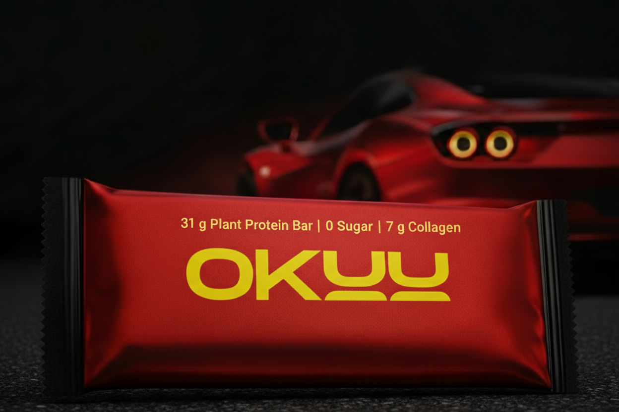 Okuu 31 g Choco Almond Plant protein bar
